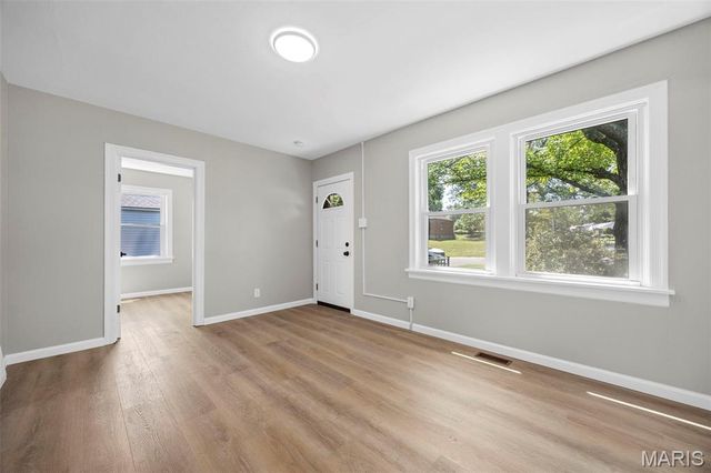 10019 Saint Martha Lane, St Ann, MO 63074