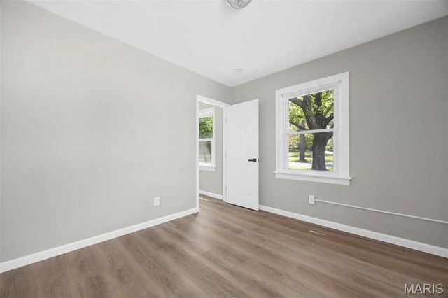 10019 Saint Martha Lane, St Ann, MO 63074