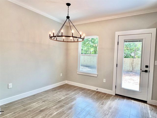 11905 23rd St, Santa Fe, TX 77510