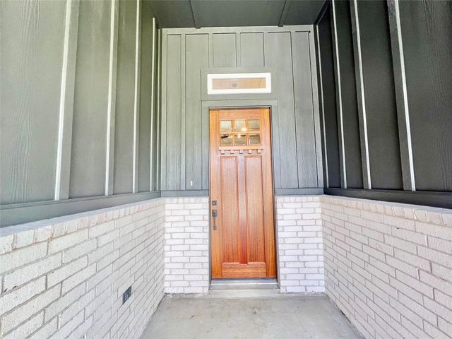 11905 23rd St, Santa Fe, TX 77510