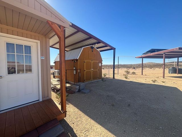 2980 E Helt Dr, Terlingua, TX 79852