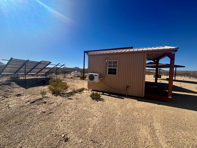 2980 E Helt Dr, Terlingua, TX 79852