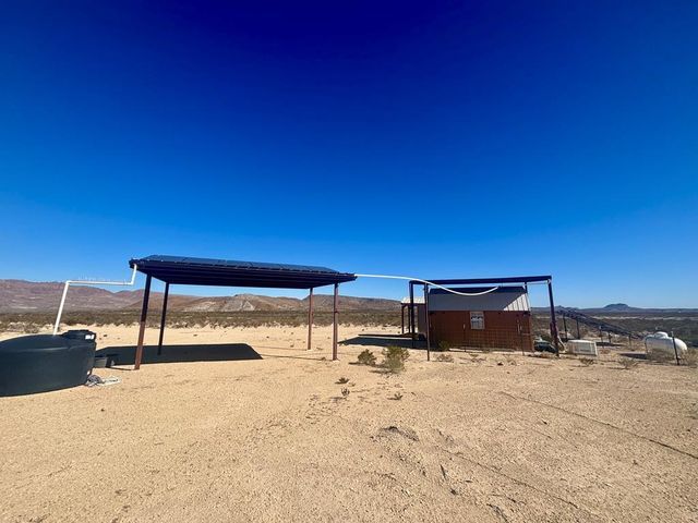 2980 E Helt Dr, Terlingua, TX 79852