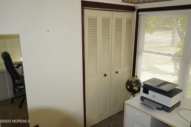 5 Summit Avenue, Manalapan, NJ 07726