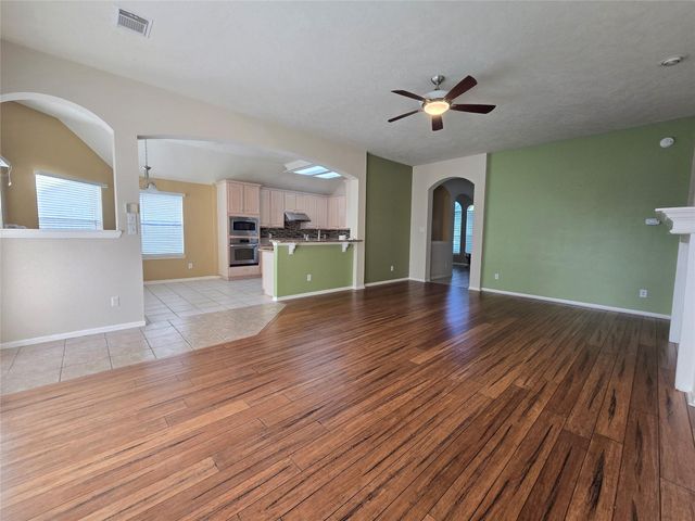 9406 Sunlake Drive, Pearland, TX 77584