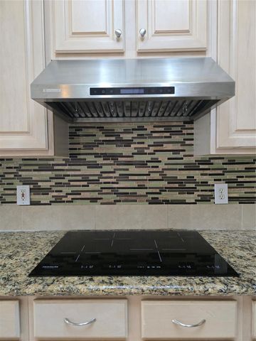 9406 Sunlake Drive, Pearland, TX 77584