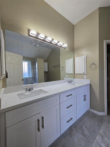 9406 Sunlake Drive, Pearland, TX 77584
