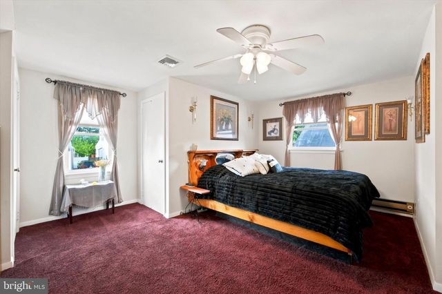 210 WALNUT RD, Wallingford, PA 19086