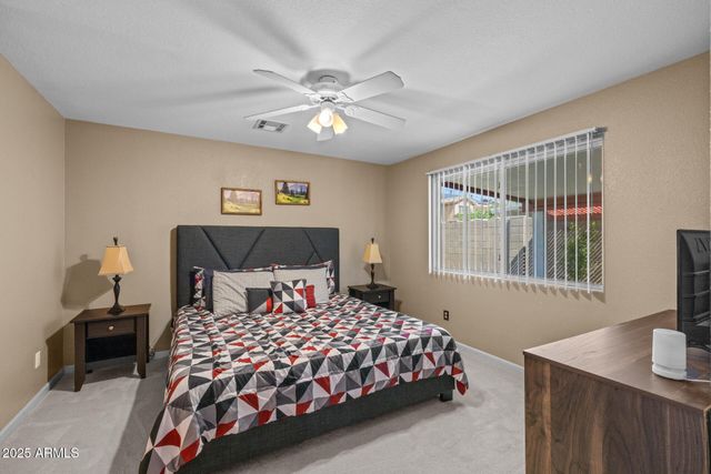 3020 W COVEY Lane, Phoenix, AZ 85027