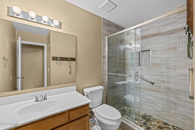 3020 W COVEY Lane, Phoenix, AZ 85027