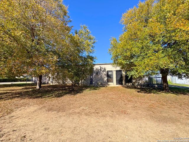 3311 Roselawn Rd, San Antonio, TX 78226