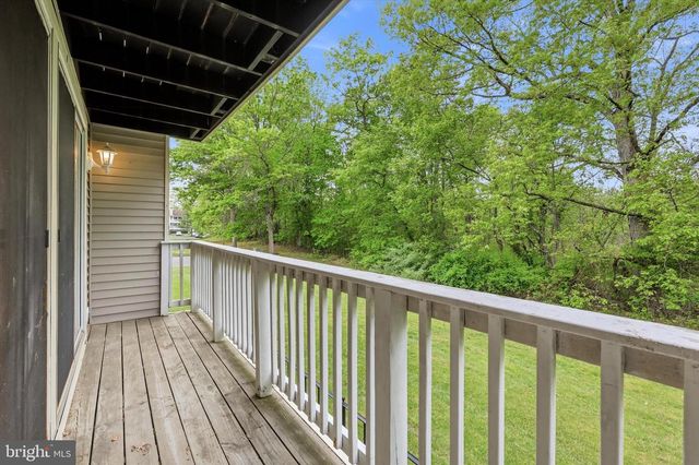 100 KENWOOD DR, Sicklerville, NJ 08081