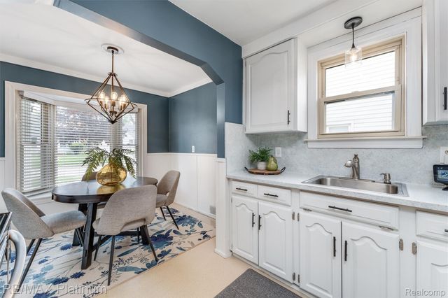 2194 Tyler Avenue, Berkley, MI 48072