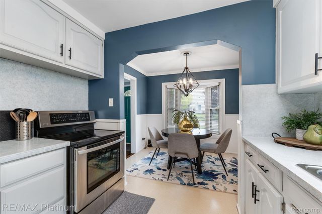 2194 Tyler Avenue, Berkley, MI 48072