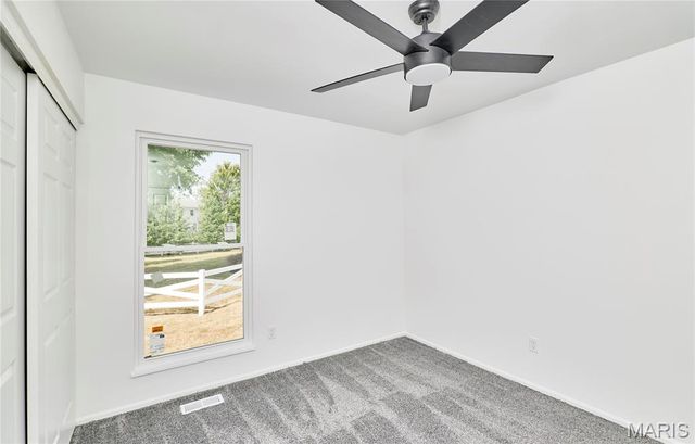 15 Pinehurst Ridge Court, O'fallon, MO 63366