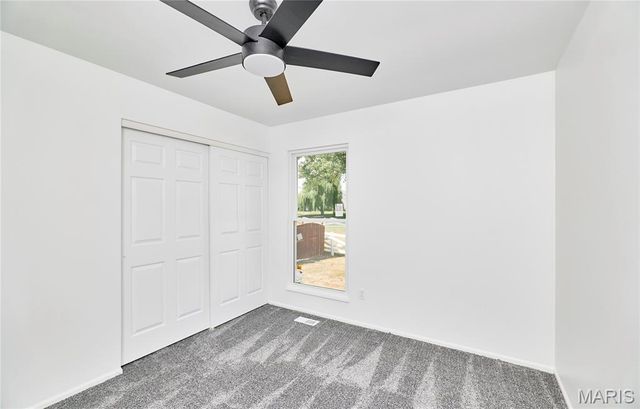 15 Pinehurst Ridge Court, O'fallon, MO 63366