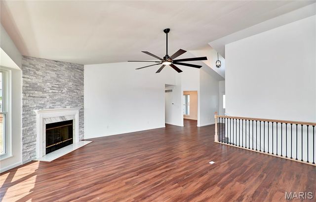 15 Pinehurst Ridge Court, O'fallon, MO 63366