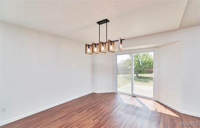 15 Pinehurst Ridge Court, O'fallon, MO 63366