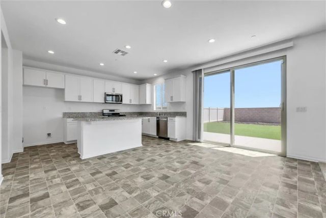 27400 Golden Nugget St, Menifee, CA 92586