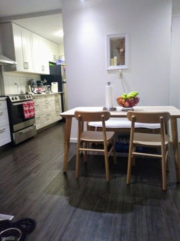 111 Mulberry St 6J, Newark City, NJ 07102