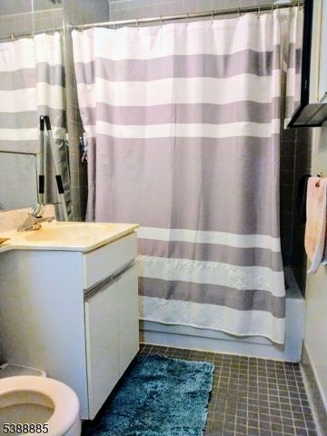 111 Mulberry St 6J, Newark City, NJ 07102