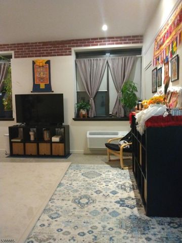 111 Mulberry St 6J, Newark City, NJ 07102