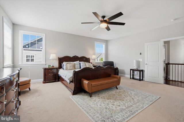 40777 FOXTAIL FIELDS DR, Aldie, VA 20105
