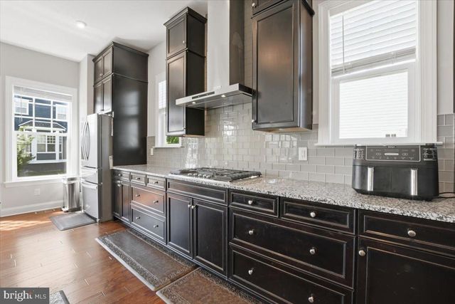 40777 FOXTAIL FIELDS DR, Aldie, VA 20105