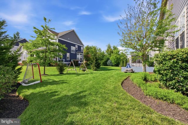 40777 FOXTAIL FIELDS DR, Aldie, VA 20105