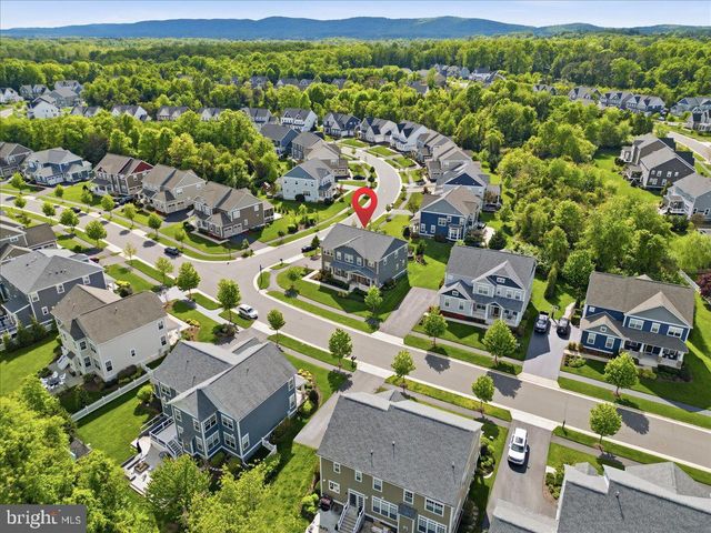40777 FOXTAIL FIELDS DR, Aldie, VA 20105