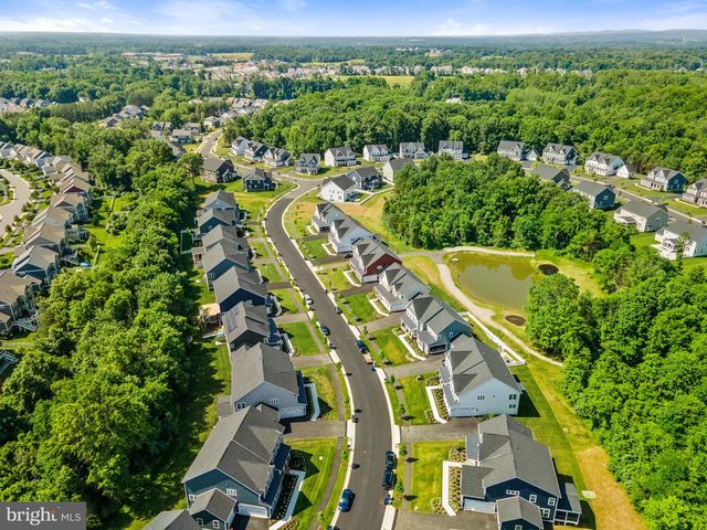 40777 FOXTAIL FIELDS DR, Aldie, VA 20105
