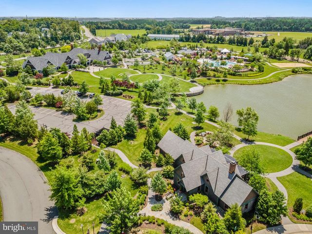 40777 FOXTAIL FIELDS DR, Aldie, VA 20105