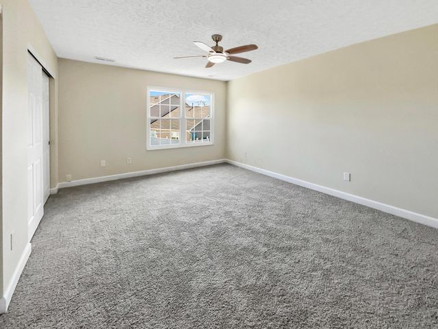 5200 Mantua Drive, 63C, Canal Winchester, OH 43110