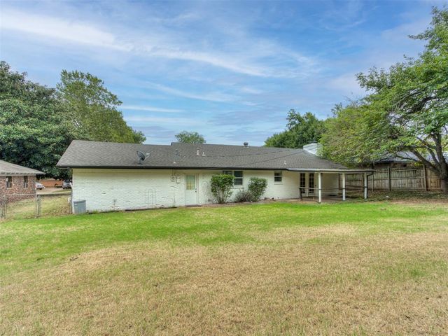 3409 Shadybrook Drive, Midwest City, OK 73110