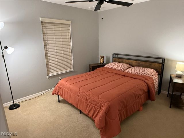 1804 NW 20th PL, Cape Coral, FL 33993