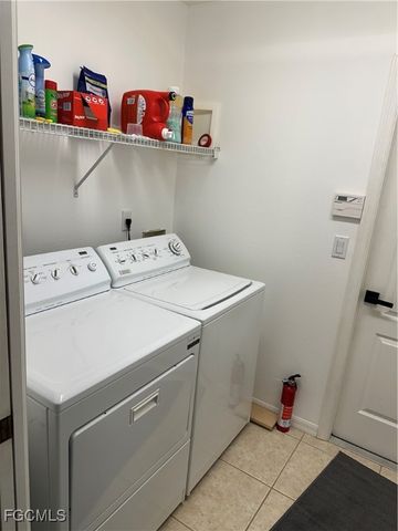 1804 NW 20th PL, Cape Coral, FL 33993