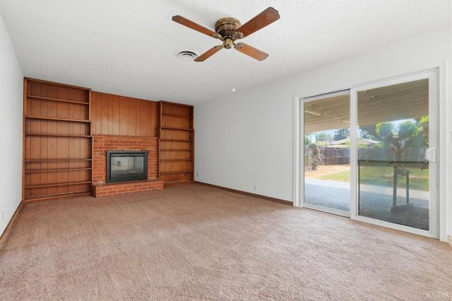 1123 E Washington Avenue, Reedley, CA 93654