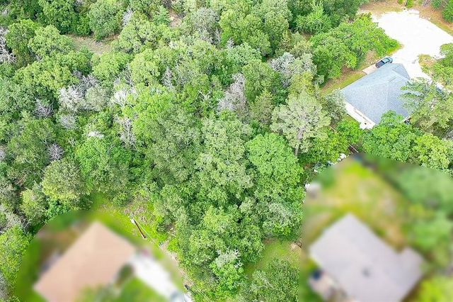 111 Nuupia CT, Bastrop, TX 78602