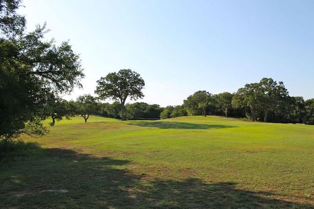 111 Nuupia CT, Bastrop, TX 78602