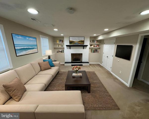 9321 KENBROOKE CT, Laurel, MD 20723