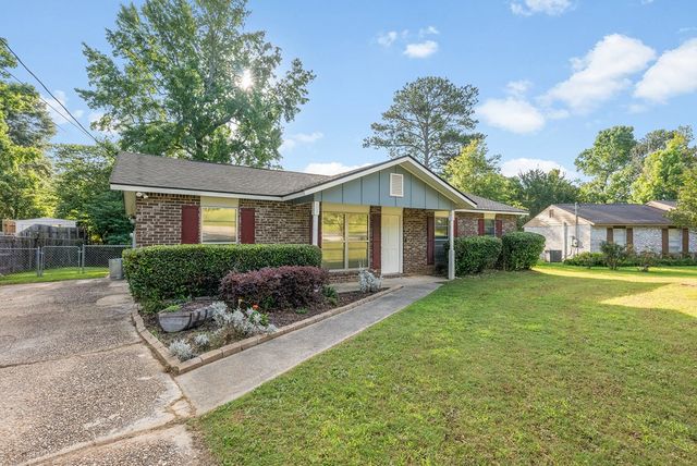4212 Thayer Drive, Phenix City, AL 36967
