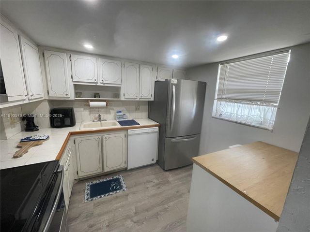 101 Berkley Rd 106, Hollywood, FL 33024