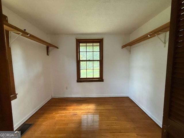 1601 Parker Drive NE, Conyers, GA 30012