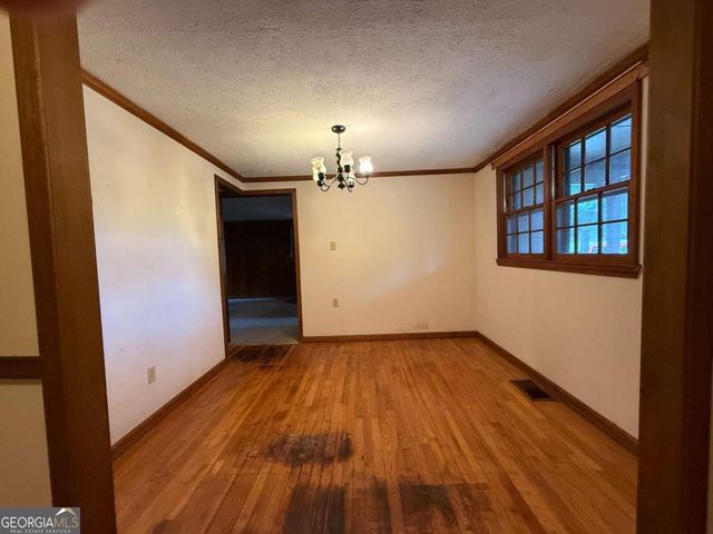 1601 Parker Drive NE, Conyers, GA 30012