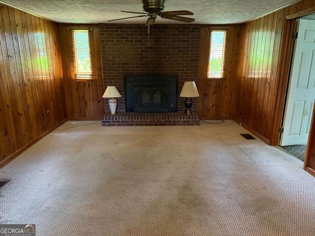1601 Parker Drive NE, Conyers, GA 30012