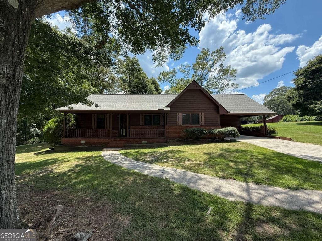 1601 Parker Drive NE, Conyers, GA 30012