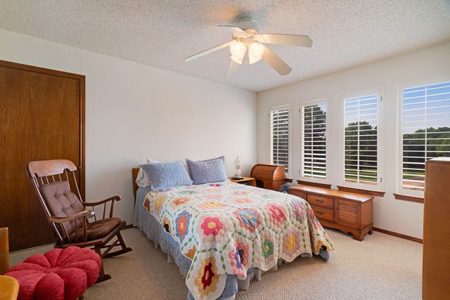 4110 Lakeshore Drive, Reno, TX 75462