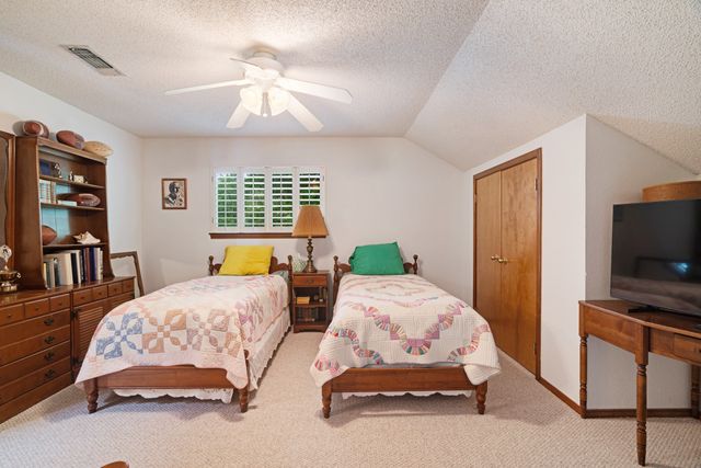 4110 Lakeshore Drive, Reno, TX 75462