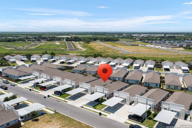 3808 Bella Costa Drive, Weslaco, TX 78596