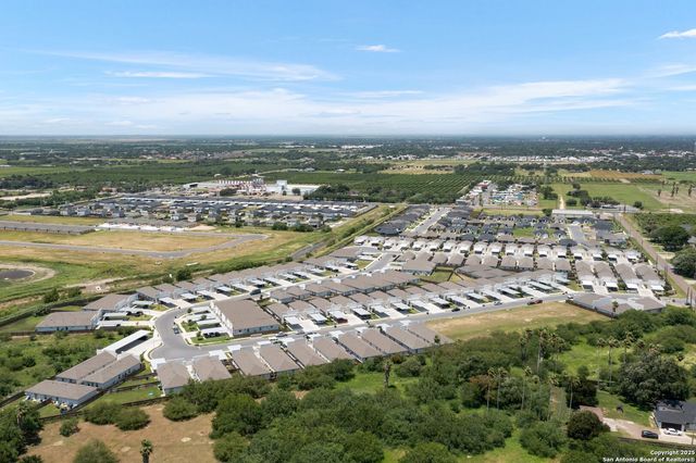 3808 Bella Costa Drive, Weslaco, TX 78596